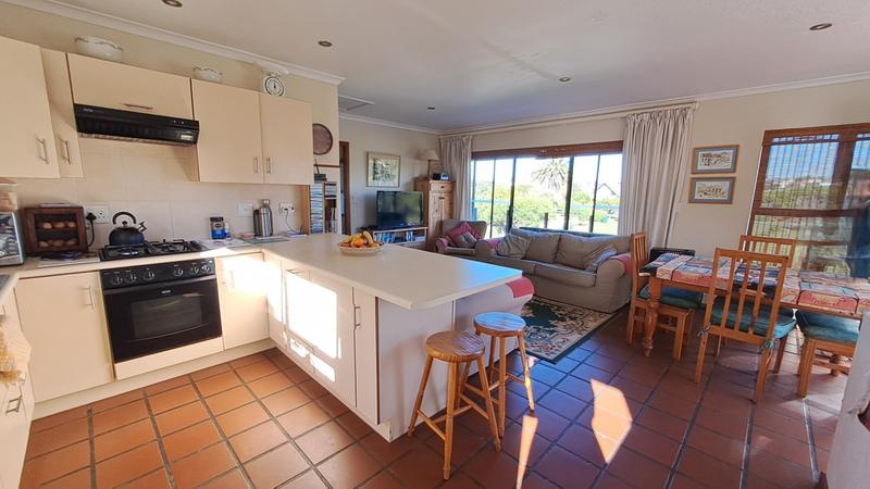 4 Bedroom Property for Sale in Stilbaai East Western Cape